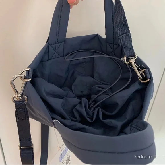 lululemon athletica Navy Blue Women's Bag - Picture 2 of 3